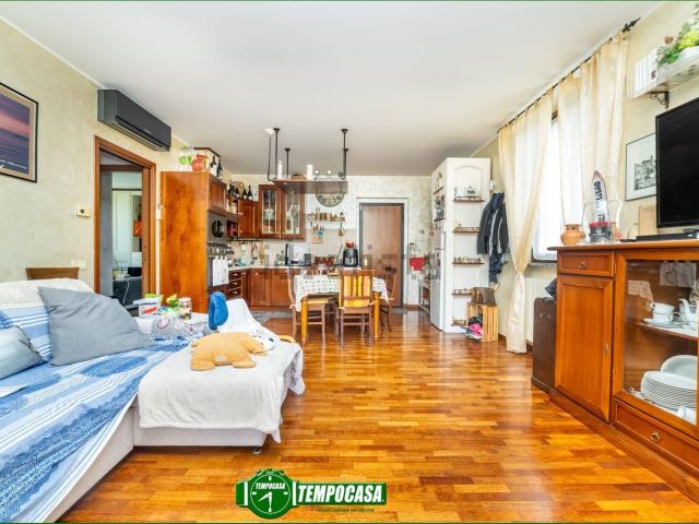 Appartamento in vendita a Concorezzo, Lombardia
