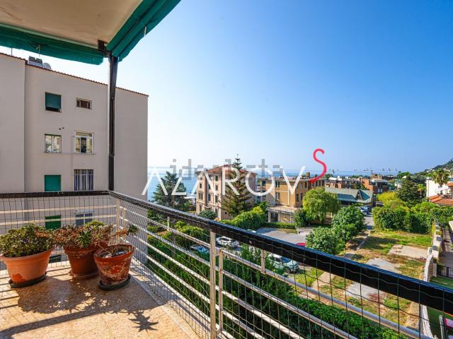 Appartamento in vendita a San Remo, Liguria