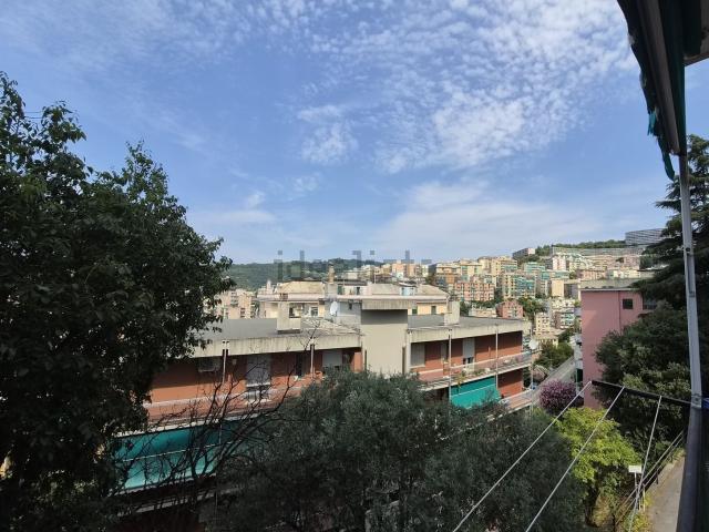 Appartamento in vendita a Bassa Val Bisagno, Serra Riccò