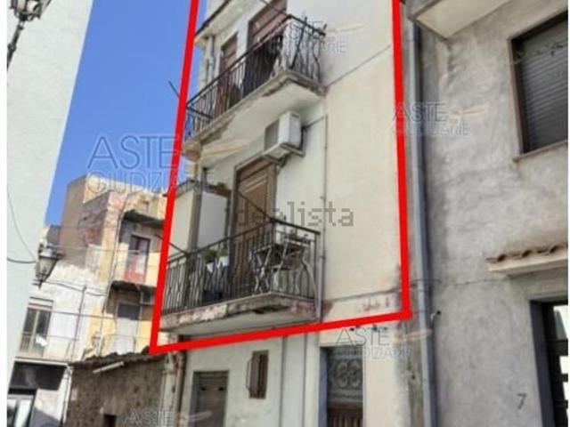 Appartamento in vendita a Adrano, Sicilia
