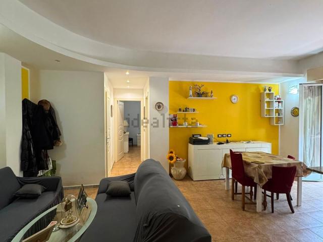 Appartamento in vendita a Val Polcevera, Serra Riccò