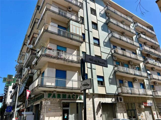 Appartamento in vendita a Città 2000, Calabria