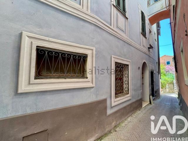 Appartamento in vendita a Civezza, Liguria