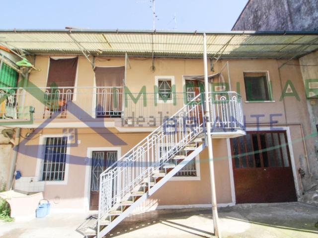 Appartamento in vendita a Golasecca, Lombardia