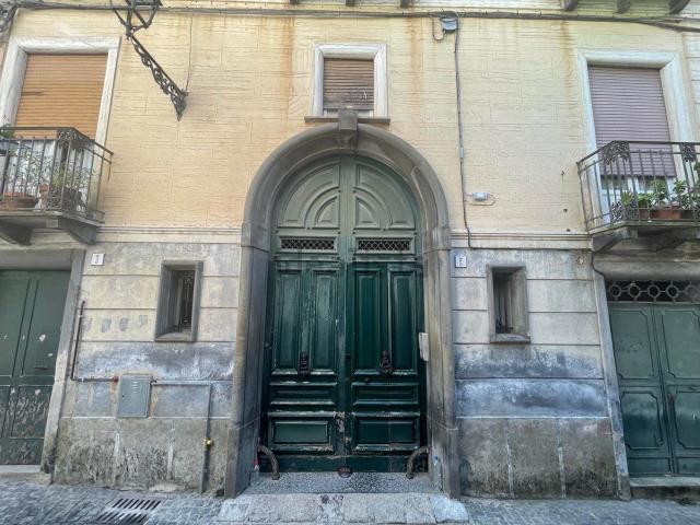 Appartamento in vendita a Curti, Giffoni Valle Piana