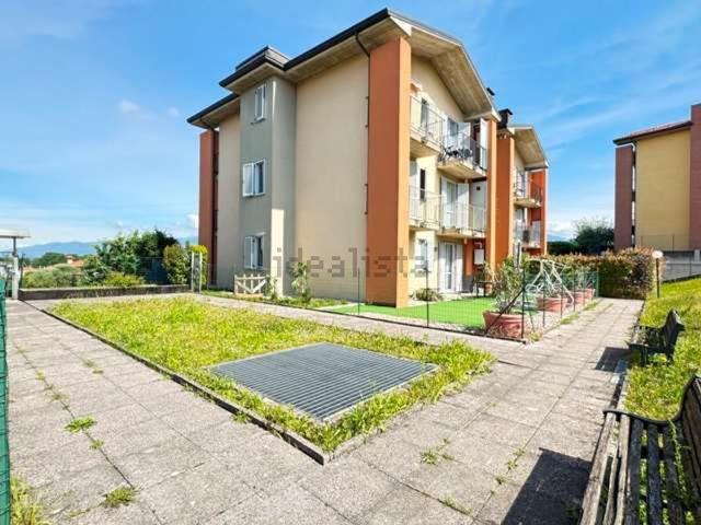 Appartamento in vendita a Cassago Brianza, Lombardia