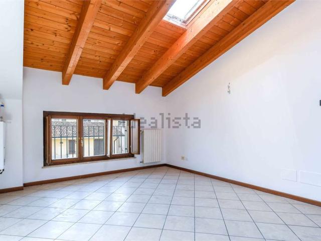 Appartamento in vendita a Fontanella, Lombardia