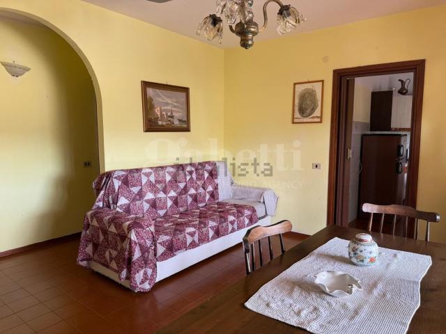 Appartamento in vendita a Bivio Di Ravi, Toscana