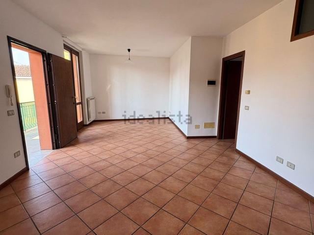 Appartamento in vendita a Quinzano D'oglio, Lombardia