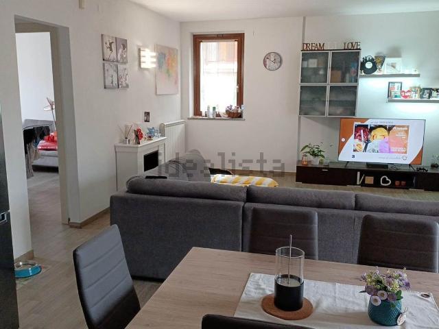 Appartamento in vendita a Dicomano, Toscana