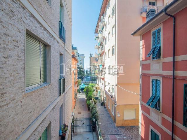 Appartamento in vendita a Sampierdicanne, Chiavari