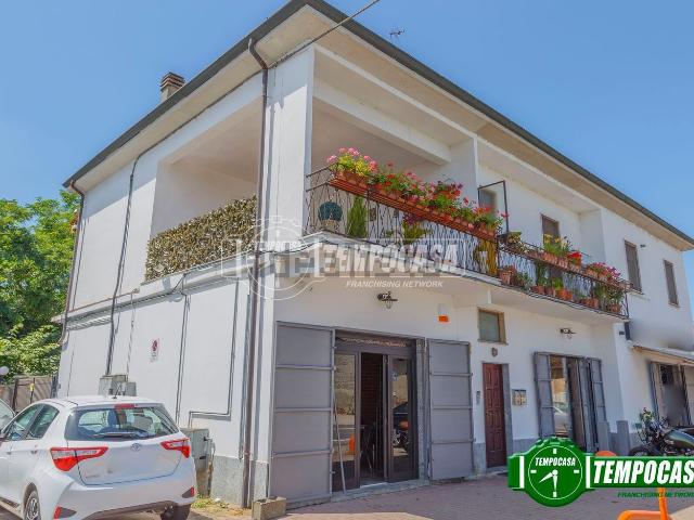 Appartamento in vendita a San Martino Siccomario, Lombardia