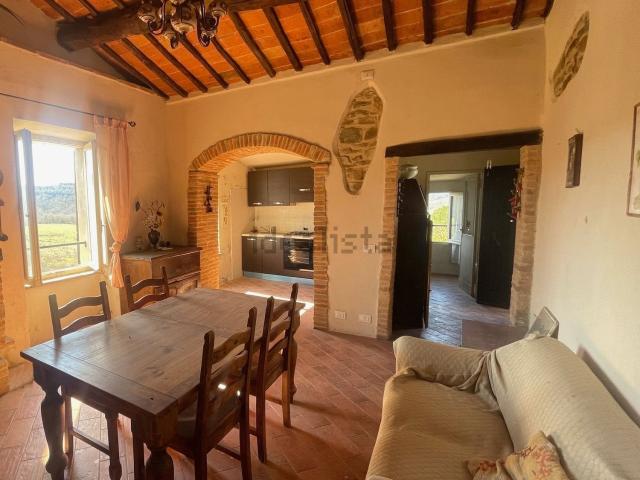 Appartamento in vendita a Refogliano, Piegaro