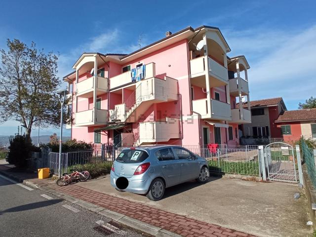 Appartamento in vendita a Trecastelli, Marche