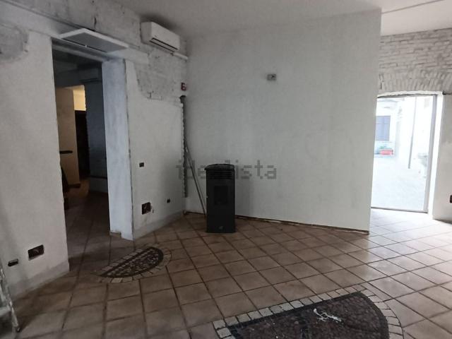 Appartamento in vendita a Sciarè, Gallarate