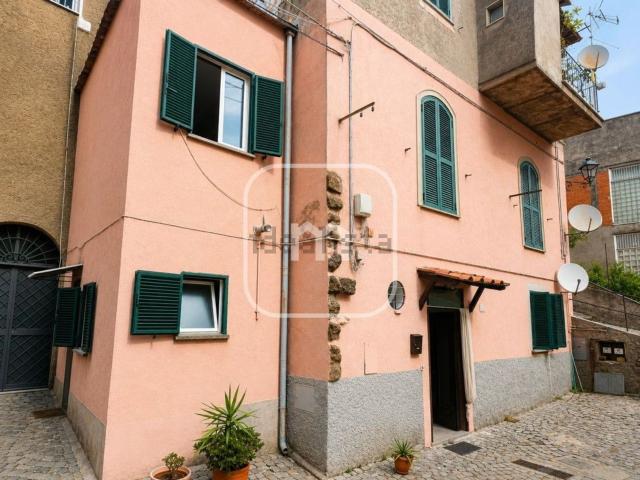 Appartamento in vendita a Monte Compatri, Roma Capitale