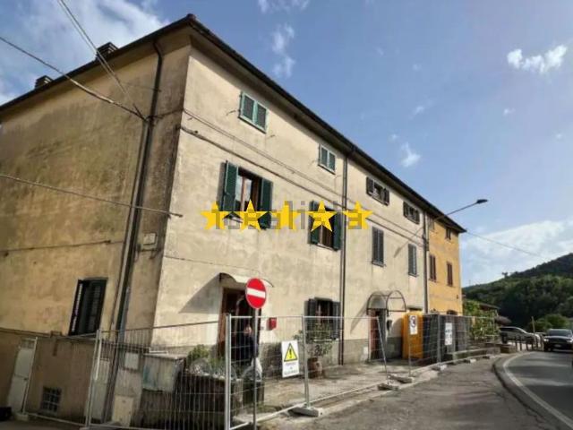 Appartamento in vendita a Cantagallo, Il Fabbro