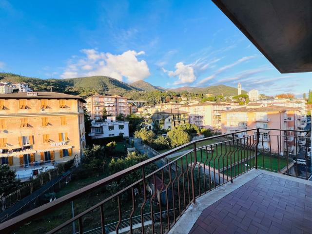 Appartamento in vendita a Borghetto, Arenzano