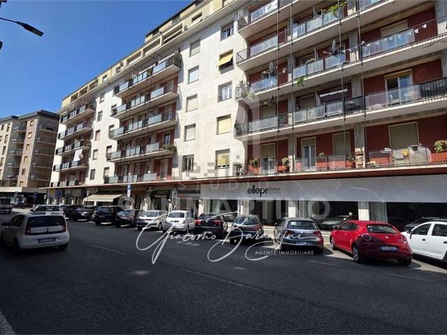 Appartamento in vendita a Biumo Superiore, Varese