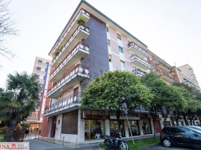 Appartamento in vendita a Rovagnasco, Segrate