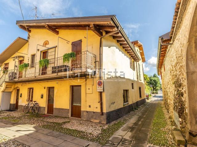 Appartamento in vendita a Villongo, Lombardia