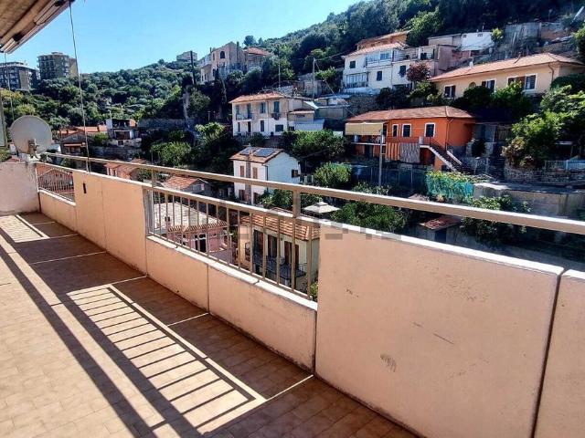 Appartamento in vendita a Oliveto, Imperia