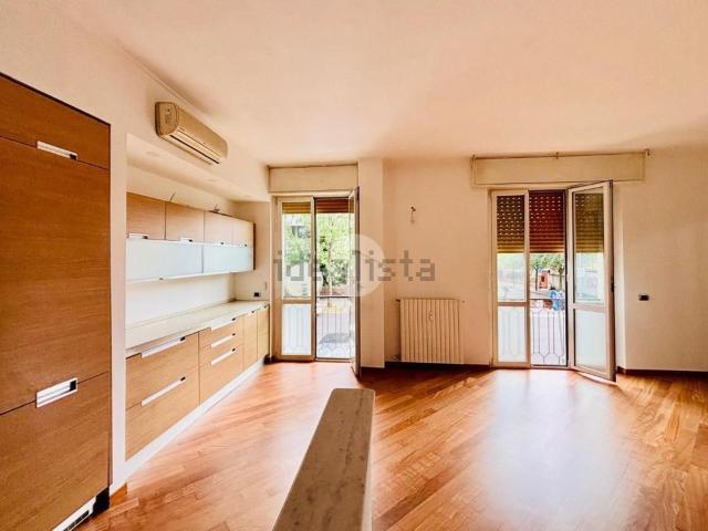 Appartamento in vendita a Triante, Monza