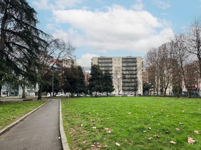 Appartamento in vendita a Molino Ortolina, Pioltello