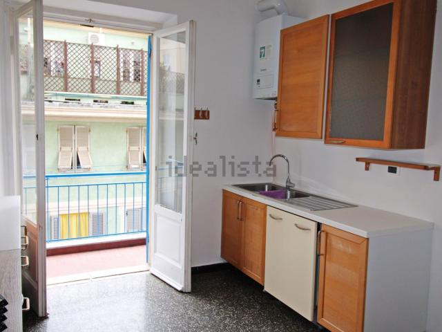 Appartamento in vendita a Centro Est, Serra Riccò