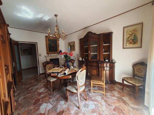 Appartamento in vendita a Busalla, Liguria