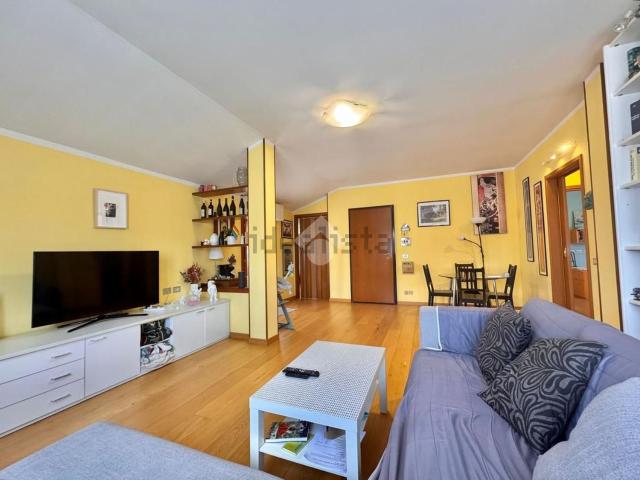 Appartamento in vendita a Carmignano, Toscana