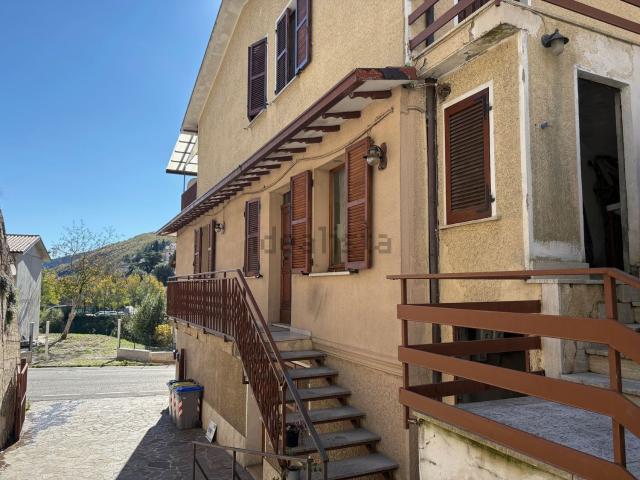 Appartamento in vendita a Nocera Umbra, Umbria
