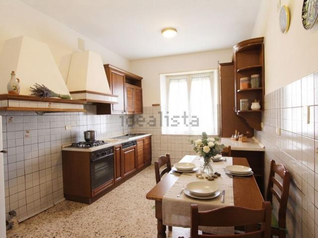 Appartamento in vendita a Abbadia San Salvatore, Toscana