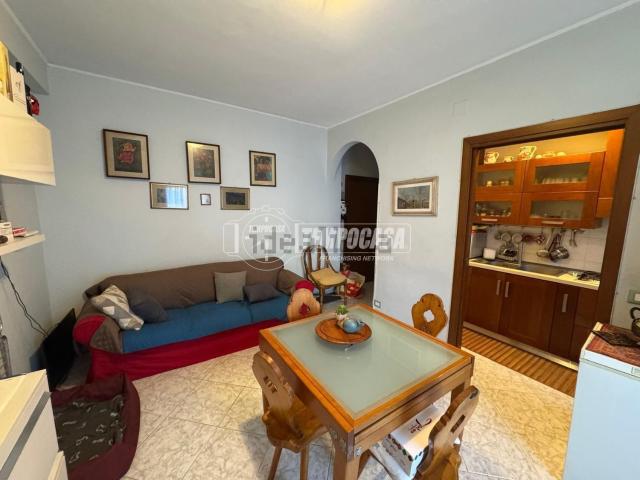 Appartamento in vendita a Villaggio Gorizia, Baranzate