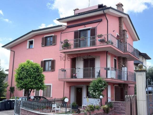 Appartamento in vendita a Roma Capitale, Lazio