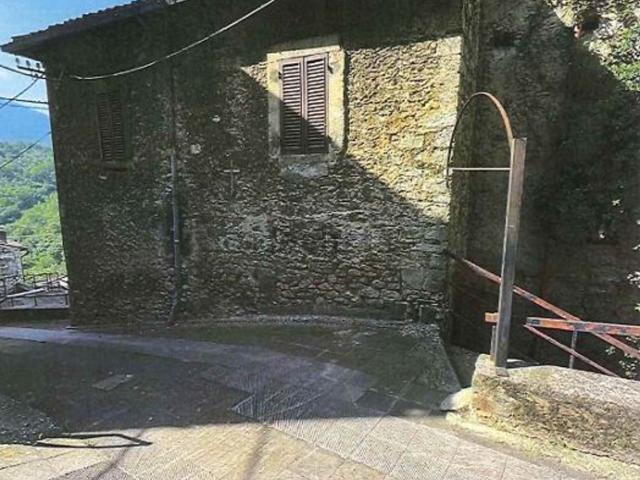 Appartamento in vendita a Poggio Moiano, Rieti