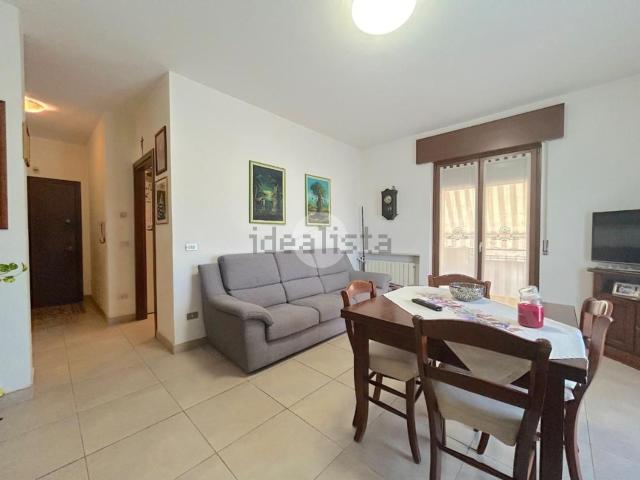 Appartamento in vendita a Azzano, Castel d'Azzano