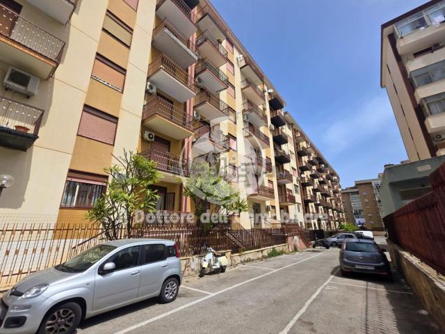 Appartamento in vendita a II Circoscrizione, Palermo