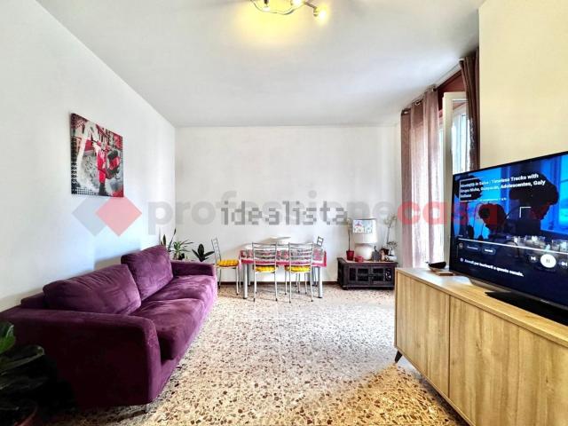 Appartamento in vendita a Arona, Novara