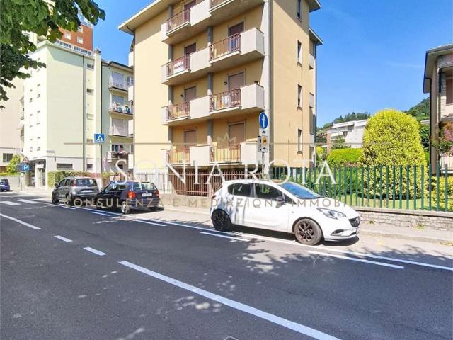 Appartamento in vendita a Alzano Sopra, Alzano Lombardo