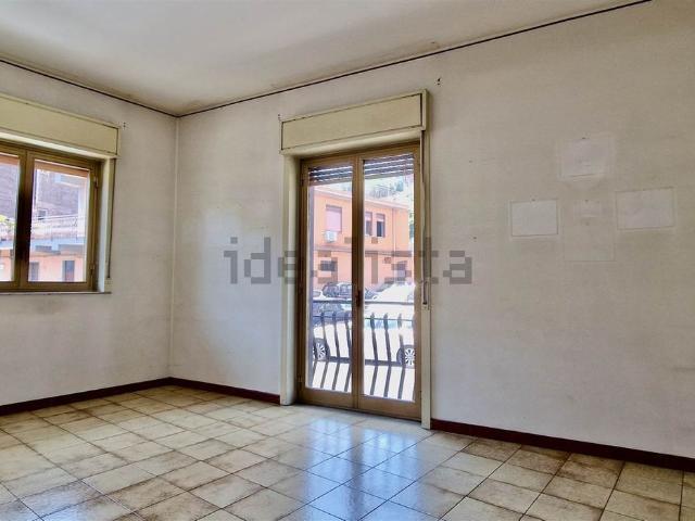 Appartamento in vendita a Aci Catena, Sicilia