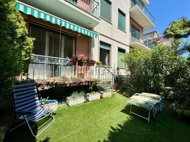 Appartamento in vendita a Spotorno, Liguria