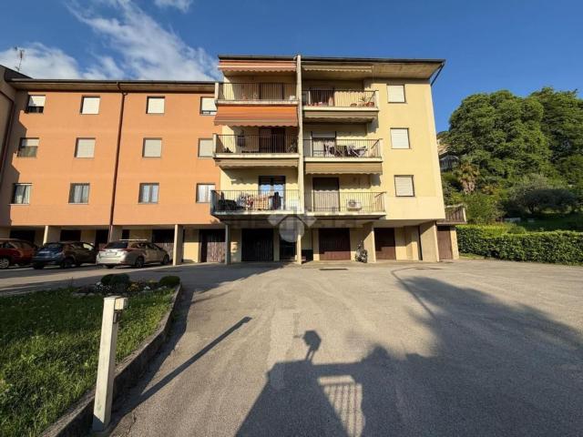 Appartamento in vendita a Sala, Calolziocorte