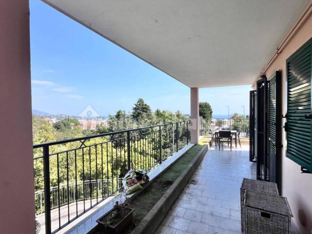 Appartamento in vendita a Albissola Marina, Liguria