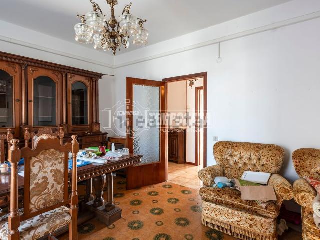 Appartamento in vendita a Matelica, Macerata