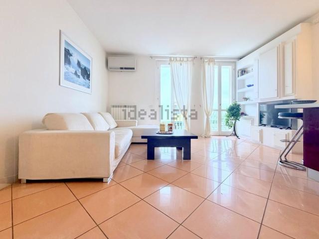 Appartamento in vendita a Marina di Pietrasanta, Pietrasanta