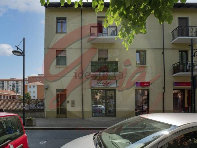Appartamento in vendita a Leumann, Piemonte