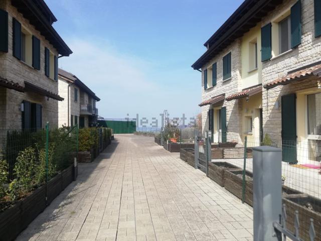 Appartamento in vendita a Unione dei comuni del Distretto Ceramico, Prignano Sulla Secchia