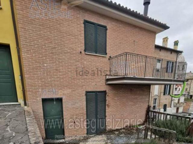 Appartamento in vendita a Cerreto d'Esi, Ancona