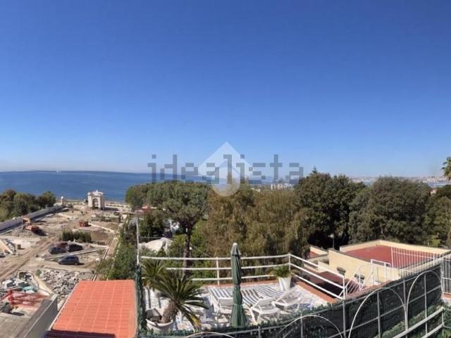 Appartamento in vendita a Portici, Campania